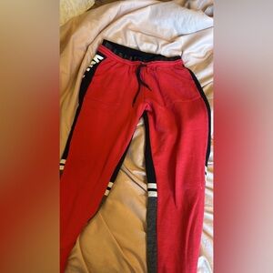 Women’s Victoria’s Secret pink Red Fleece Jogger Pants with Black Trim